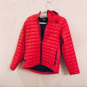 North Face Puffer Jacket Size L
